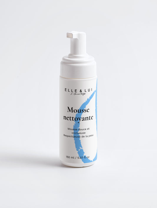 Mousse nettoyante douce et aérienne pour un nettoyage en profondeur respectueux de la peau, adaptée à tous types de peau.